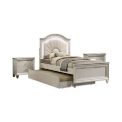 Ving Glam Pearl White Wood 3-piece Panel Bedroom Set With 2 Nightstands By Furniture Of America - Full