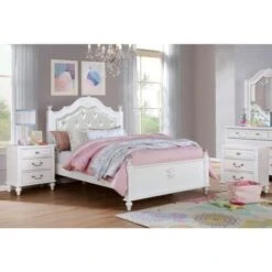 Marais Traditional White Wood USB 3-piece Panel Bedroom Set With 2 Nightstands By Furniture Of America - Full